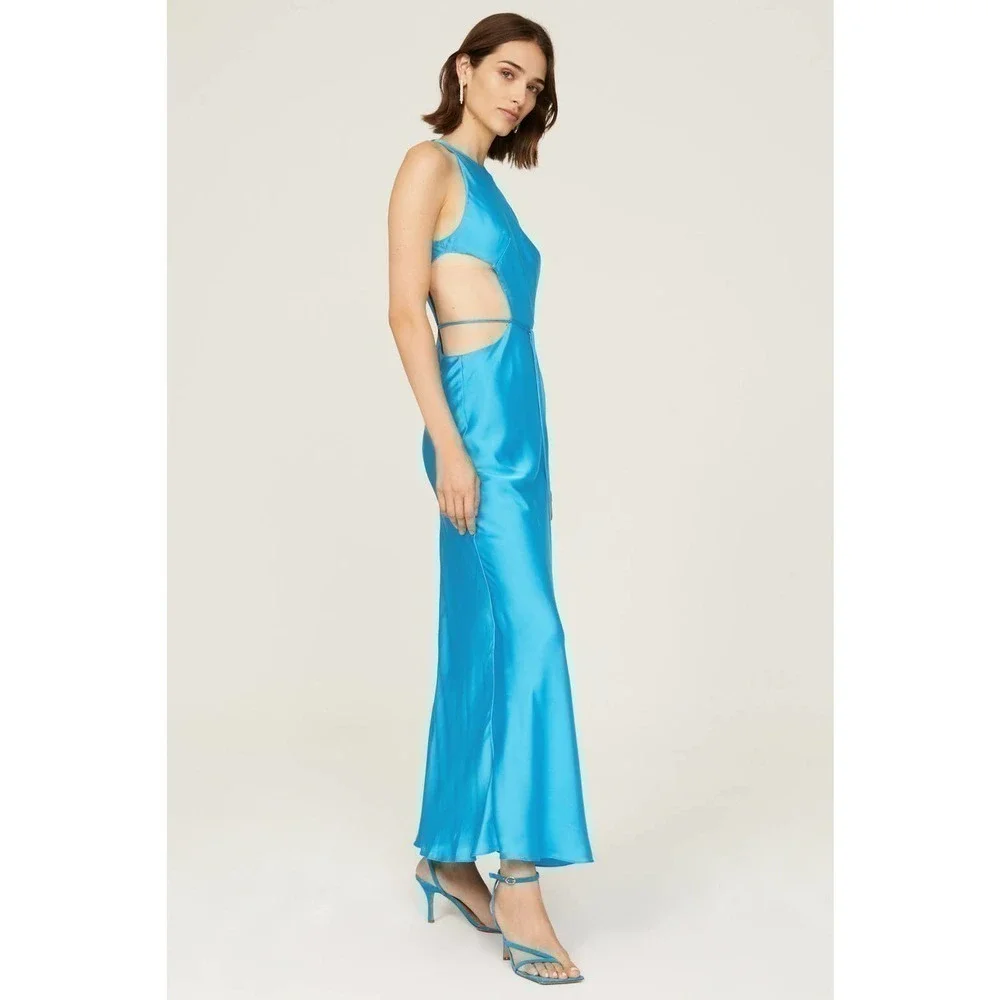 Alexis lune gown